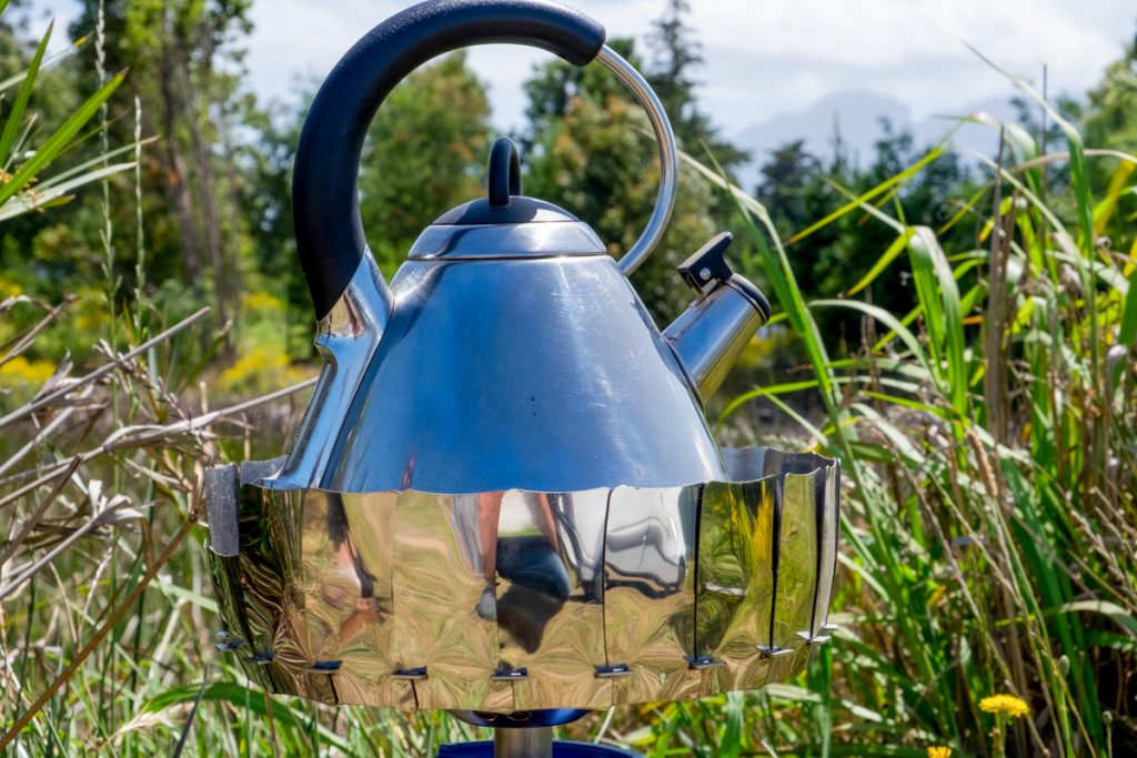Gas Wind Protector with Bag – in use outdoors shielding flame